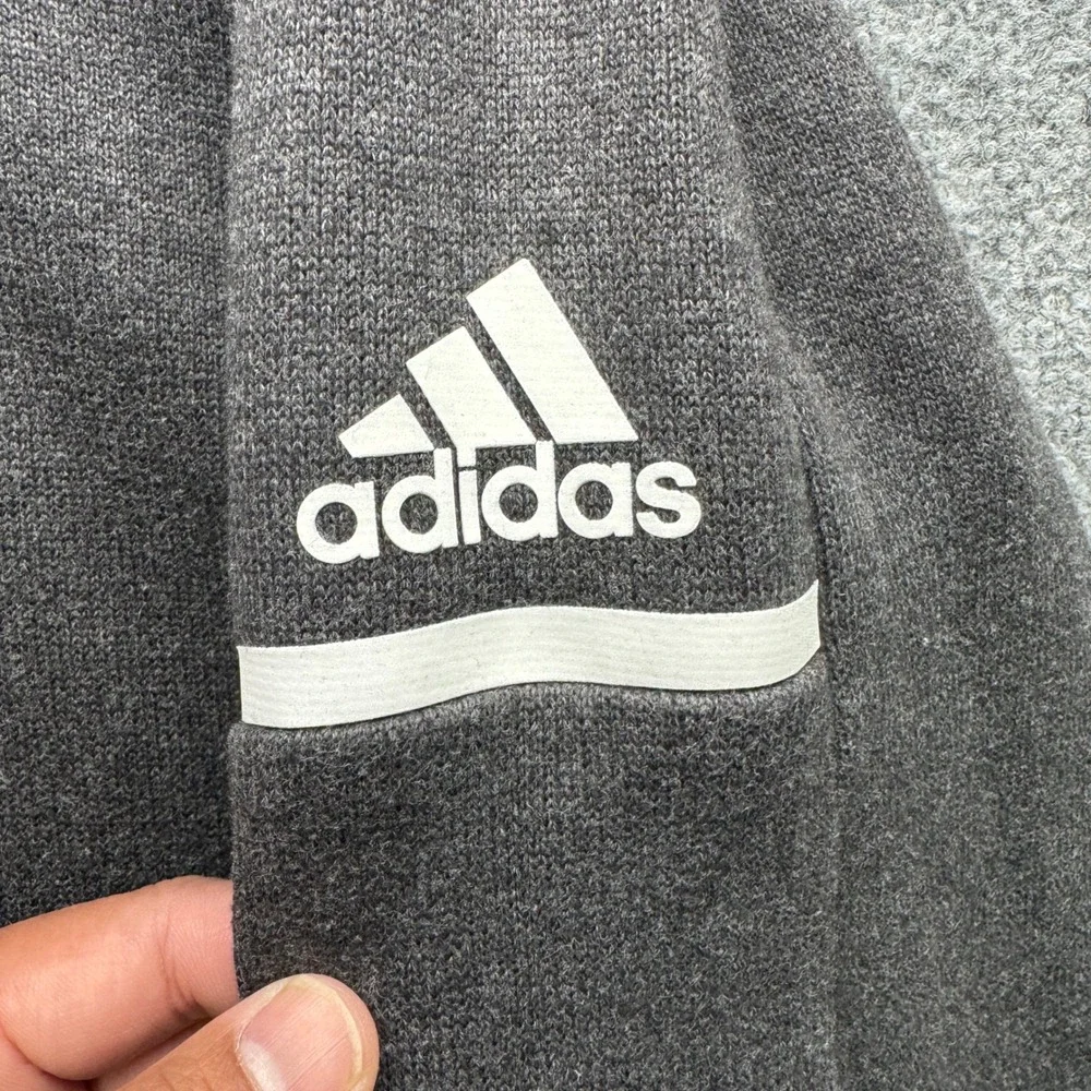 Adidas‎ One Game To Glory Sweatshirt Men's Size XL Gray V-Neck Staff Graphic